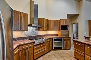 15729 Blue Heron Way NE, Silverton, OR 97381 - Photo 11