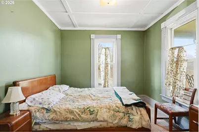 320 Deschutes St, Wasco, OR 97065 - Photo 7