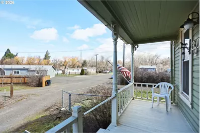 320 Deschutes St, Wasco, OR 97065 - Photo 33