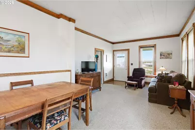 320 Deschutes St, Wasco, OR 97065 - Photo 5