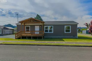 1314 Bothwick St, Myrtle Point, OR 97458 - Photo 3