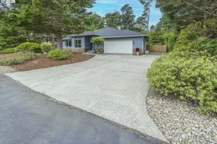 88090 Wind Leaf Way, Florence, OR 97439 - Photo 3