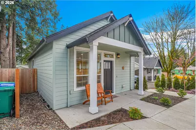 2308 SE Risley Ave, Milwaukie, OR 97267 - Photo 1