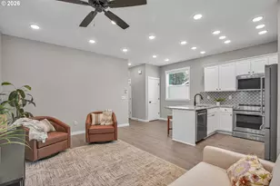 2308 SE Risley Ave, Milwaukie, OR 97267 - Photo 5