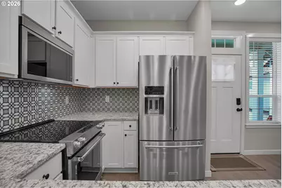 2308 SE Risley Ave, Milwaukie, OR 97267 - Photo 9