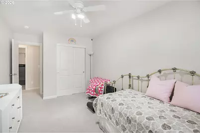 6826 SE Crimson Ln, Hillsboro, OR 97123 - Photo 31