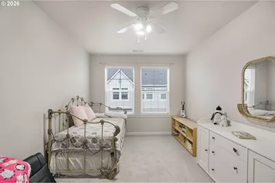 6826 SE Crimson Ln, Hillsboro, OR 97123 - Photo 33