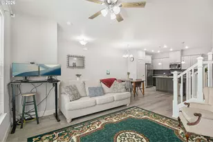 6826 SE Crimson Ln, Hillsboro, OR 97123 - Photo 15