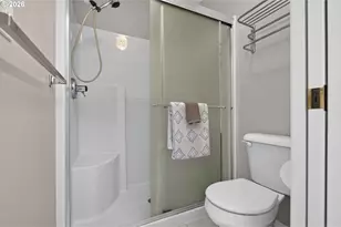 12739 SW Lesser Rd, Portland, OR 97219 - Photo 33