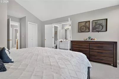 12739 SW Lesser Rd, Portland, OR 97219 - Photo 31