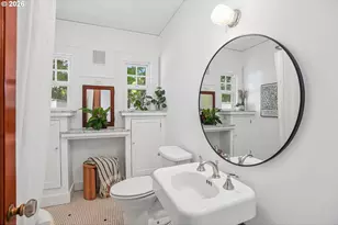 3568 NE Schuyler St, Portland, OR 97212 - Photo 19
