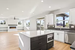 2252 E Otter Loop, La Center, WA 98629 - Photo 17