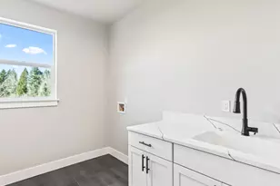 2252 E Otter Loop, La Center, WA 98629 - Photo 19