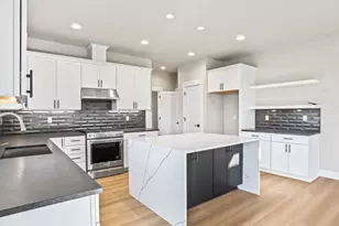 2252 E Otter Loop, La Center, WA 98629 - Photo 15