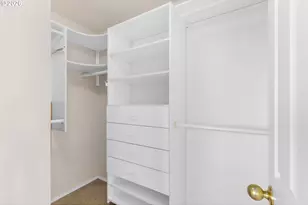 12878 SW Sierra Vista Dr, Lake Oswego, OR 97035 - Photo 31