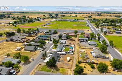 350 SE Third St, Irrigon, OR 97844 - Photo 27
