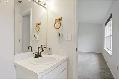18137 Grey Ave, Sandy, OR 97055 - Photo 15