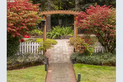 9811 NE 83rd St, Vancouver, WA 98662 - Photo 3