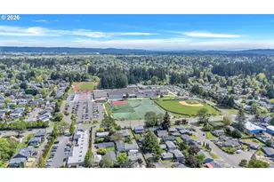 389 NW Sadie Ct, Hillsboro, OR 97124 - Photo 45
