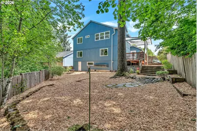 389 NW Sadie Ct, Hillsboro, OR 97124 - Photo 37