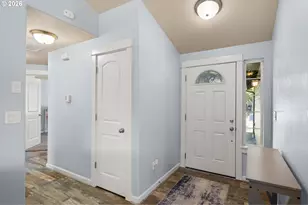 1075 Bradshaw Ln, Creswell, OR 97426 - Photo 7