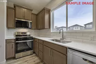 2104 37th Ave, Forest Grove, OR 97116 - Photo 7