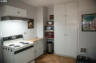 115 Bell St W, Halfway, OR 97834 - Photo 9