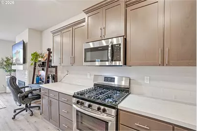 1933 NW Kent St, McMinnville, OR 97128 - Photo 17