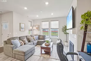 1933 NW Kent St, McMinnville, OR 97128 - Photo 9