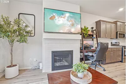 1933 NW Kent St, McMinnville, OR 97128 - Photo 7