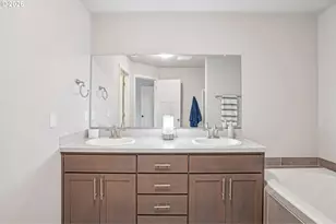 1933 NW Kent St, McMinnville, OR 97128 - Photo 33