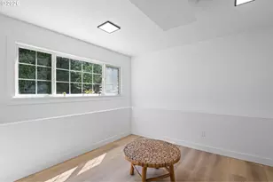 812 NE 28th St, Gresham, OR 97030 - Photo 25