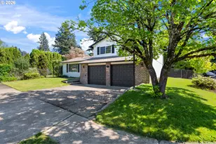 812 NE 28th St, Gresham, OR 97030 - Photo 3