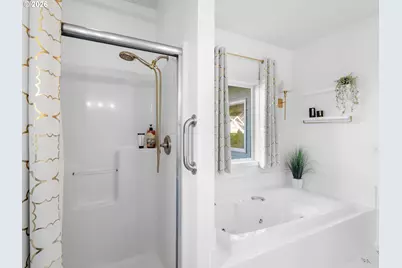 260 NE 71st Pl, Newport, OR 97365 - Photo 23