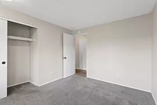 509 E Pinehurst Dr, Newberg, OR 97132 - Photo 37