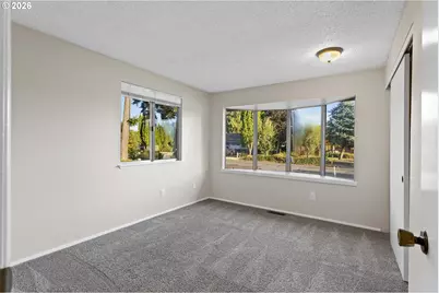 509 E Pinehurst Dr, Newberg, OR 97132 - Photo 35