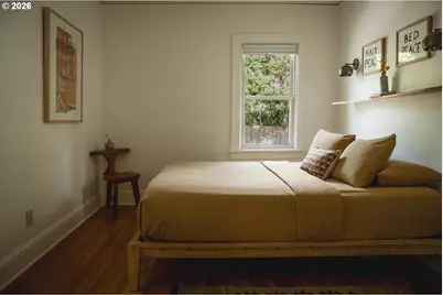 6329 NE 9th Ave, Portland, OR 97211 - Photo 5
