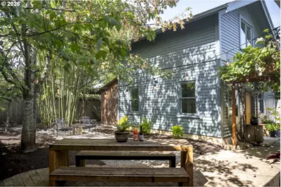6329 NE 9th Ave, Portland, OR 97211 - Photo 11