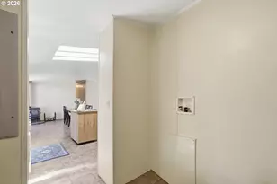 902 Acacia Ave, Garibaldi, OR 97118 - Photo 17