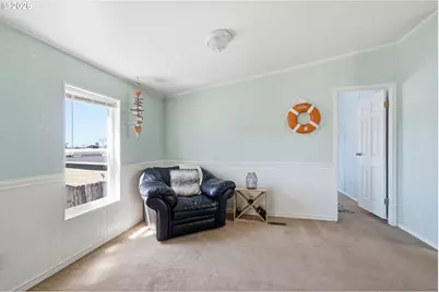 902 Acacia Ave, Garibaldi, OR 97118 - Photo 25