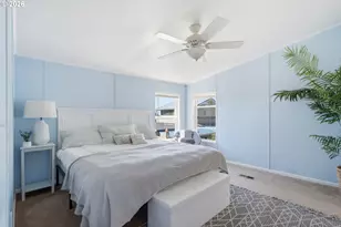 902 Acacia Ave, Garibaldi, OR 97118 - Photo 27