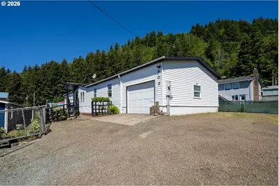 902 Acacia Ave, Garibaldi, OR 97118 - Photo 41