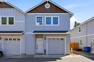 2597 SE 105th Ave, Portland, OR 97266 - Photo 3