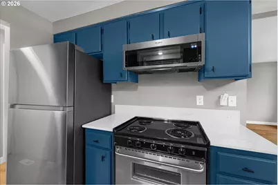 1587 SE Oak Grove Blvd, Milwaukie, OR 97267 - Photo 9