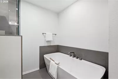 3750 NW 166th Dr, Beaverton, OR 97006 - Photo 35