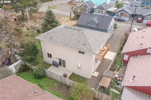 41 Fern St, Lincoln Beach, OR 97388 - Photo 35