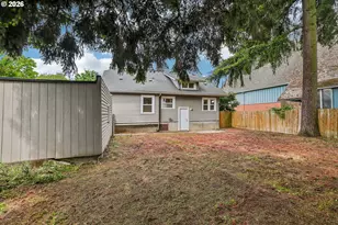 8124 SE Ash St, Portland, OR 97215 - Photo 29