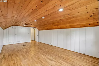 8124 SE Ash St, Portland, OR 97215 - Photo 19