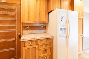 731 E 19th St, The Dalles, OR 97058 - Photo 11