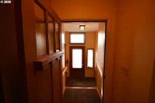 731 E 19th St, The Dalles, OR 97058 - Photo 9